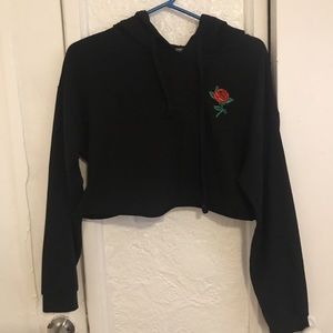 Black rose cropped hoodie